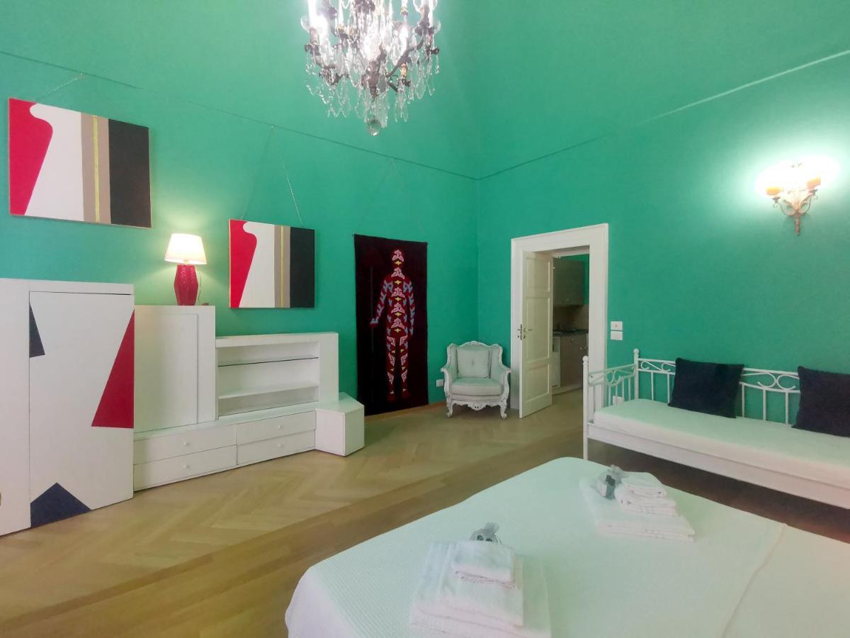 Speciale Tarshito Guesthouse Μπάρι Εξωτερικό φωτογραφία